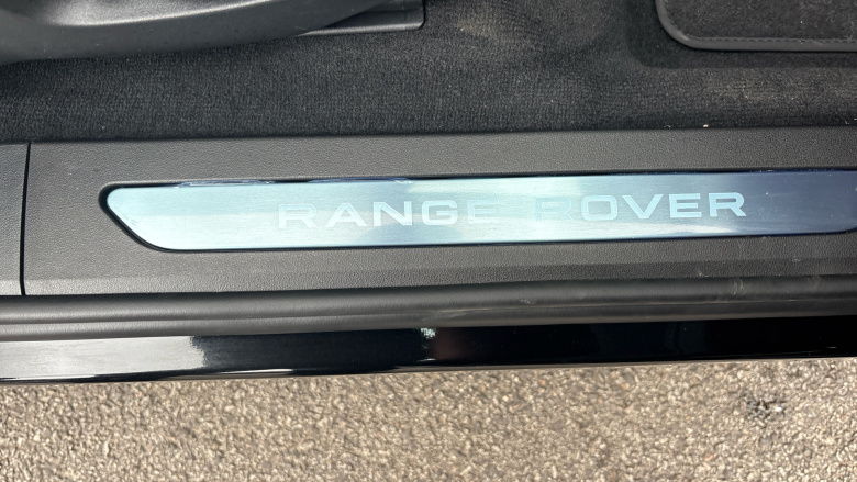 Land Rover Range Rover Evoque 1.5 P270e Edition 5dr Auto Hatchback